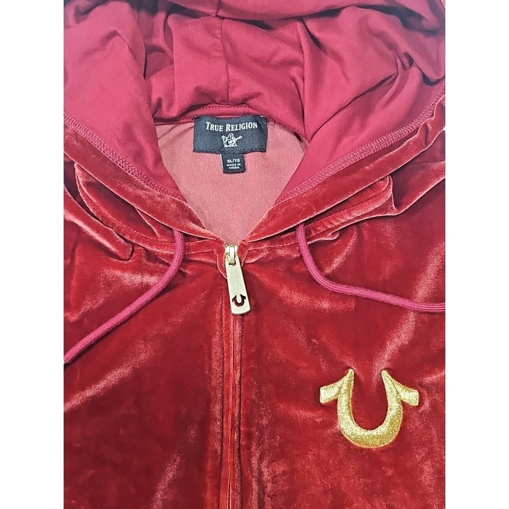 True Religion Ladies Burgundy Red Velvet Zip Up Hoodie Size XL Logo Casual Warm